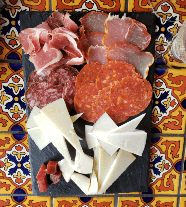 Charcuterie tapas
